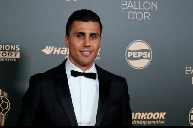 米体：路易斯-恩里克表现低迷，对阵比萨或成他的最后机会（米体：路易斯-恩里克战绩不振，战比萨或成最后自救之战）