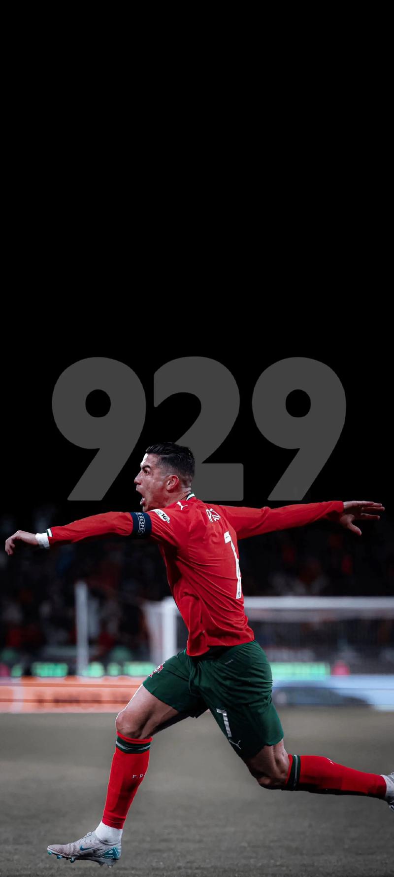 国足热身赛小胜沙特展现新阵容（国足热身赛小胜沙特 新阵容亮相）