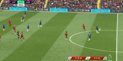 埃斯特旺：安帅在很多方面都帮了我，比赛后还给了我一个拥抱（埃斯特旺：安帅对我帮助良多，赛后还给了我一个拥抱）